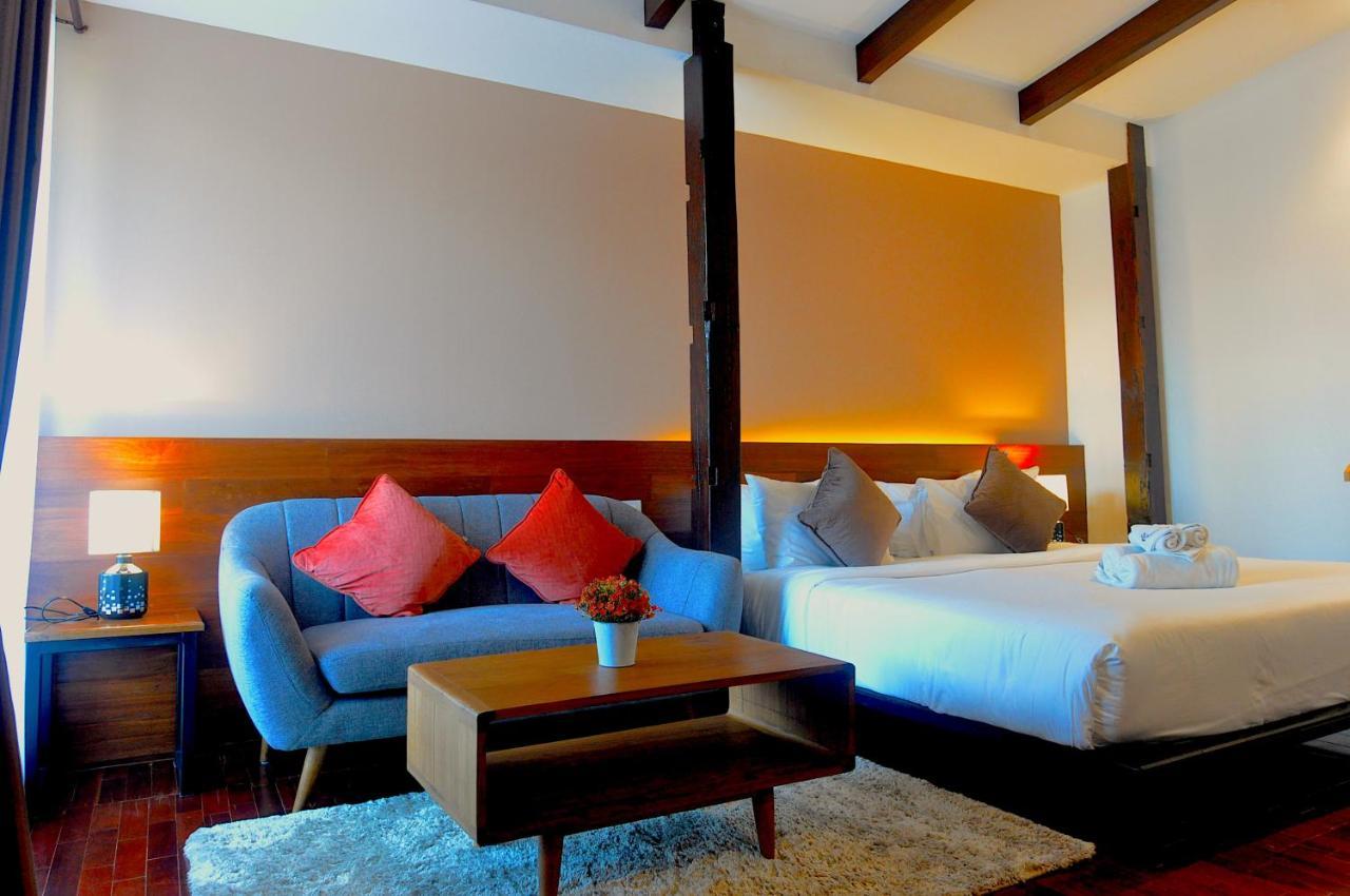 The Eight Ratvithi House Hotel Chiang Mai Exterior foto
