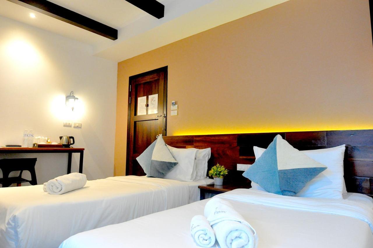 The Eight Ratvithi House Hotel Chiang Mai Exterior foto