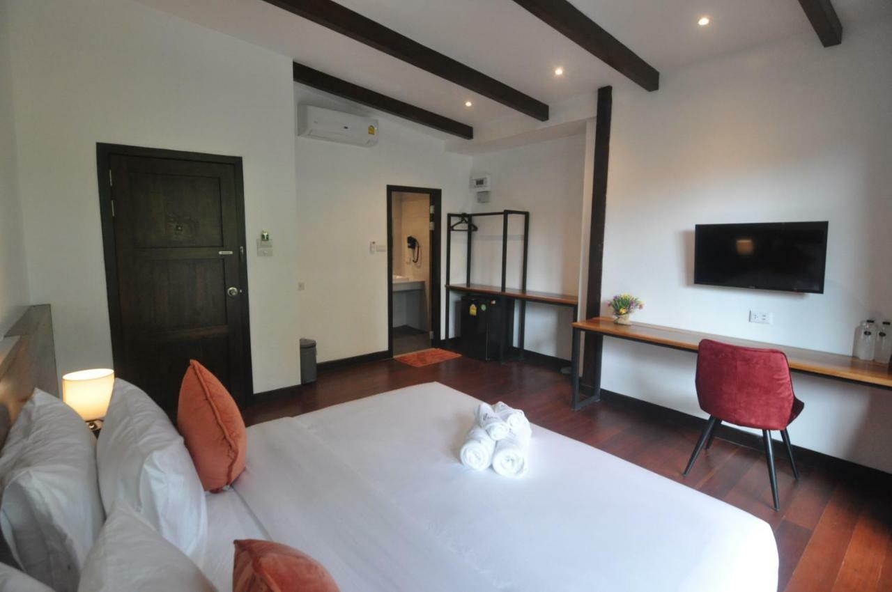 The Eight Ratvithi House Hotel Chiang Mai Exterior foto