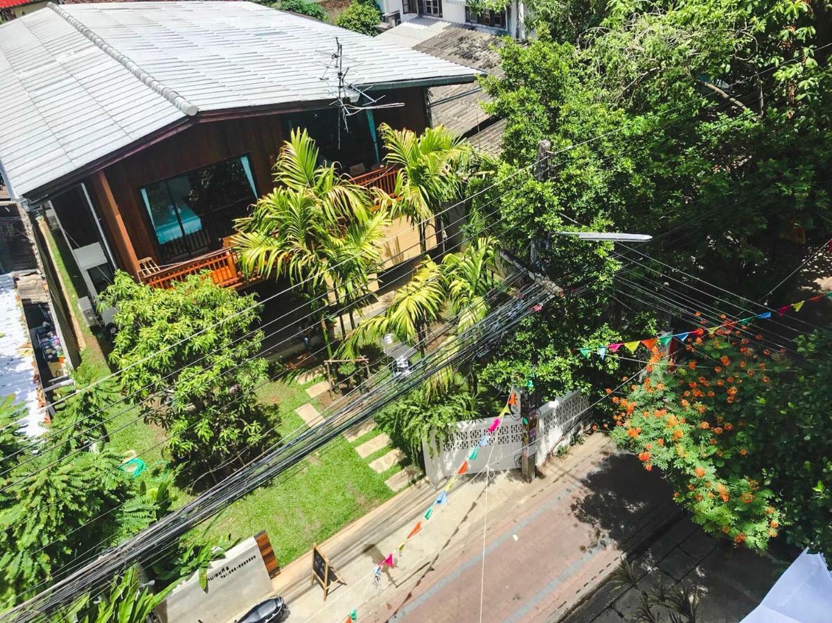 The Eight Ratvithi House Hotel Chiang Mai Exterior foto